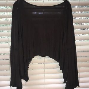 BRAND NEW! Bell sleeve flowy top!